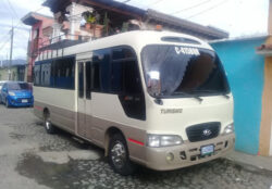 Shuttle bus Flores to Rio Dulce